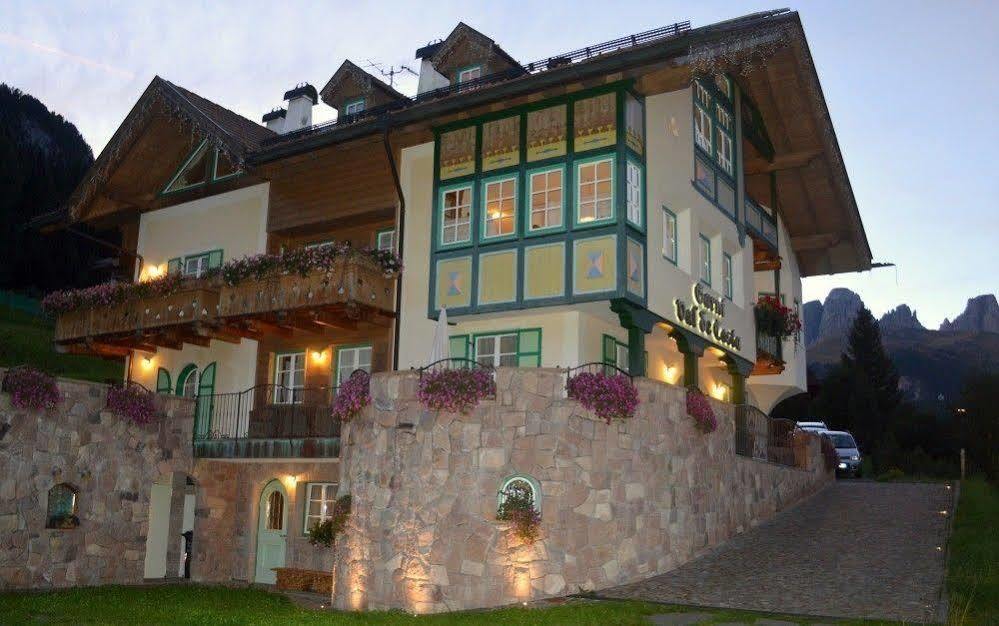 Garni Val De Costa Hotell Canazei Exteriör bild